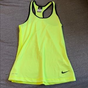 1 tank top, 1 short sleeve shirt